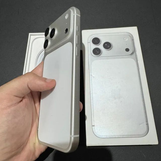 IPhone 17 Pro Max 256GB Silver Impecável! Aceito cartão! Entrego +