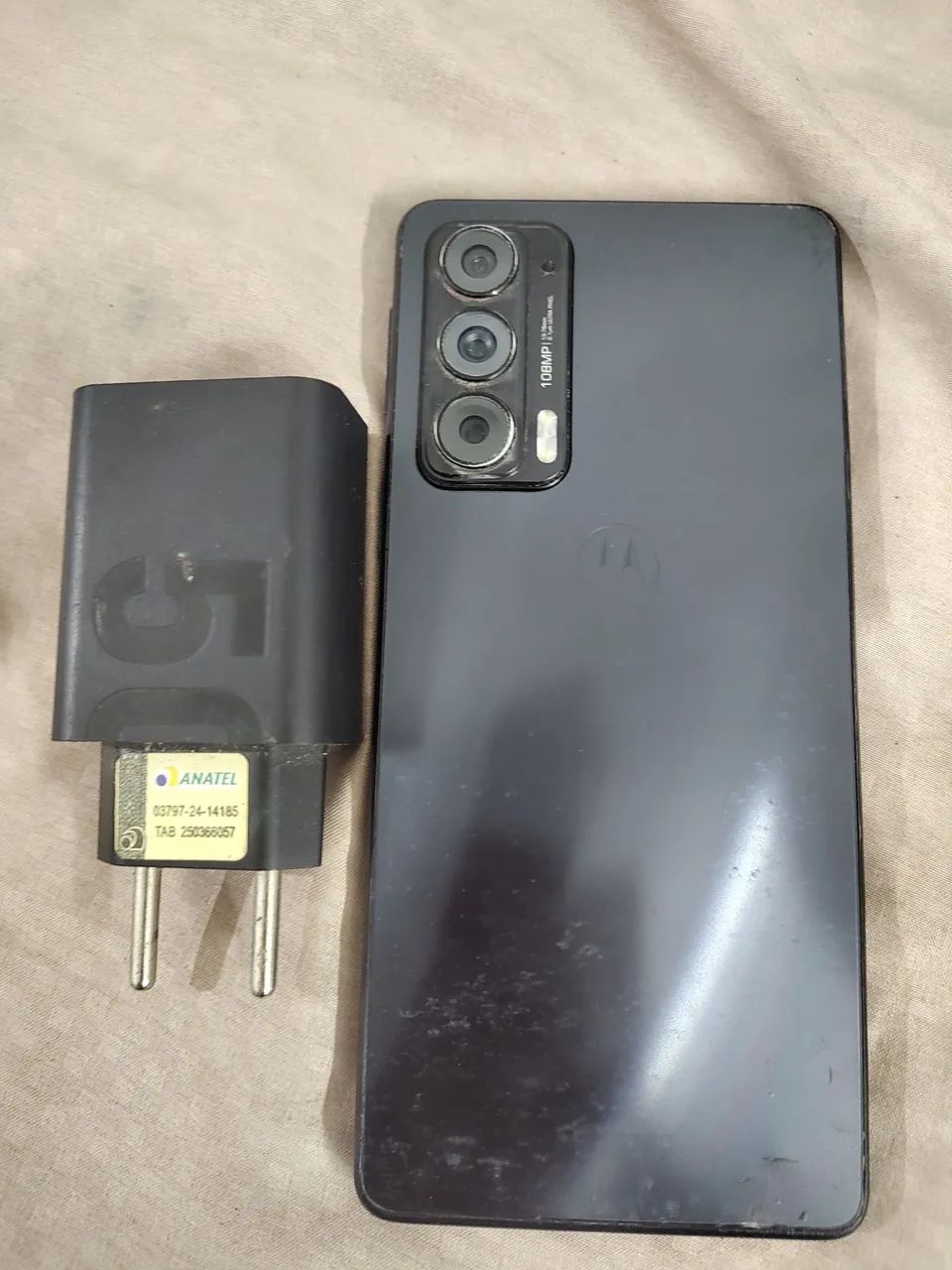 Motorola Edge 20 - Foto 2