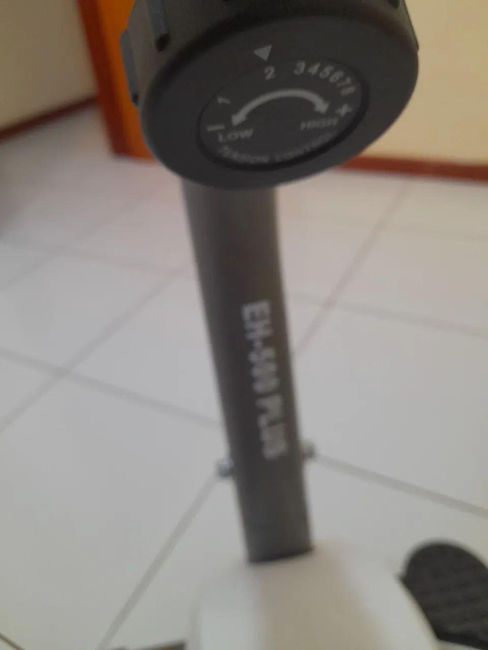 Bicicleta ergométrica horizontal Nova. - Foto 4