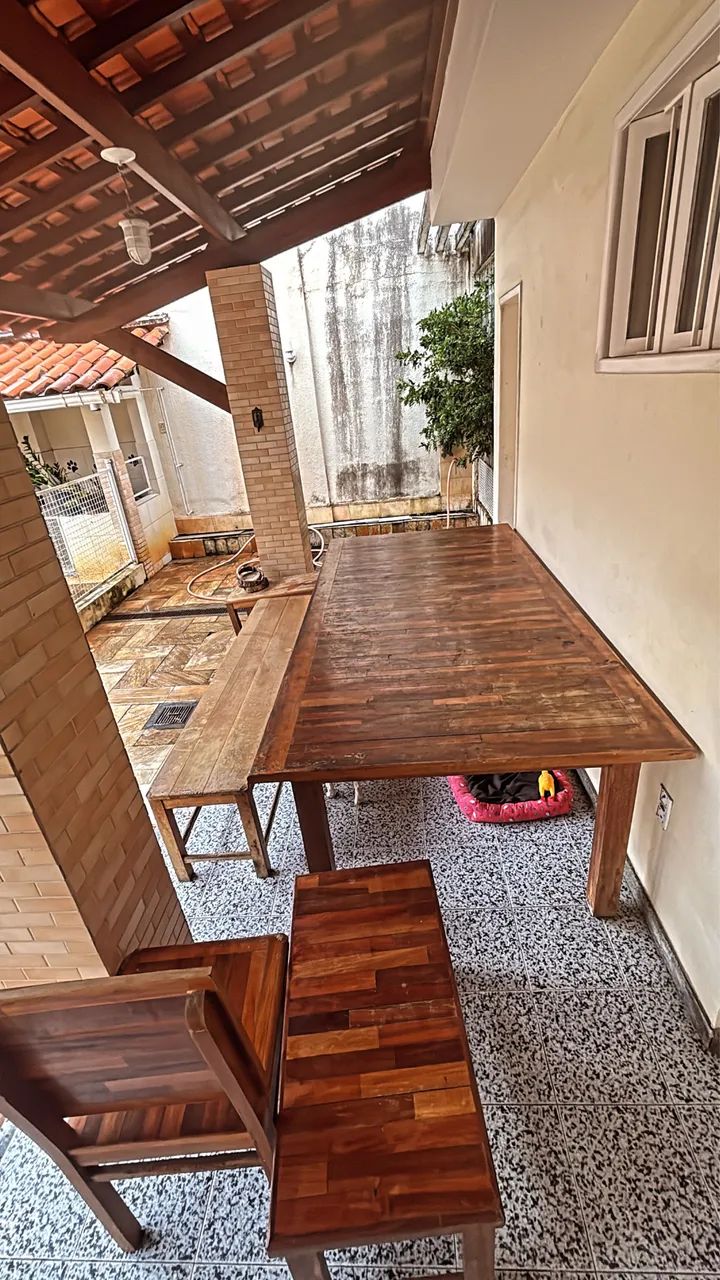 Vende-se mesa de madeira - Foto 3
