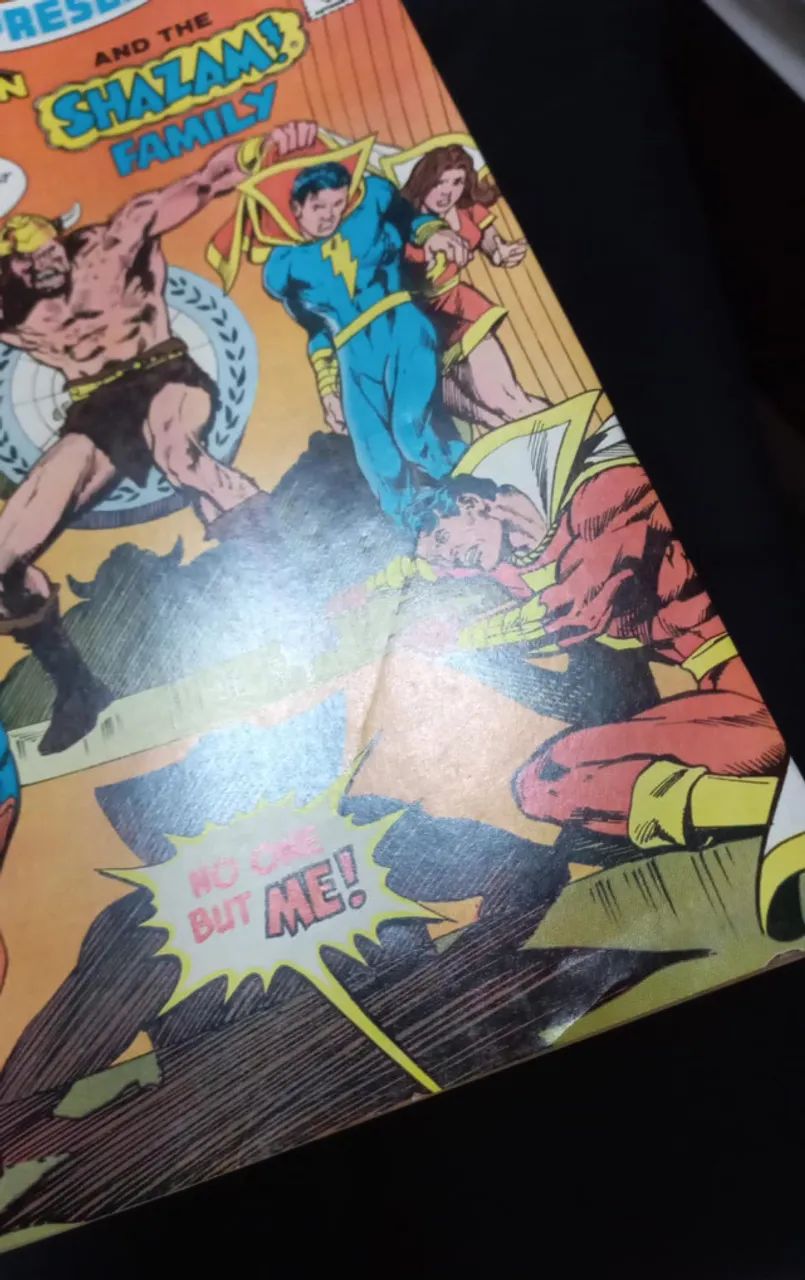 HQ Importada Shazam DC Comics  - Foto 3