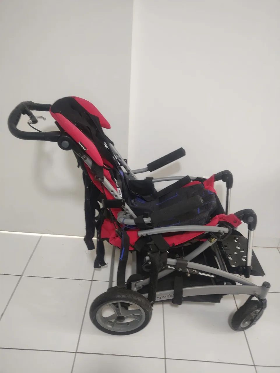 Carrinho Postural Convaid