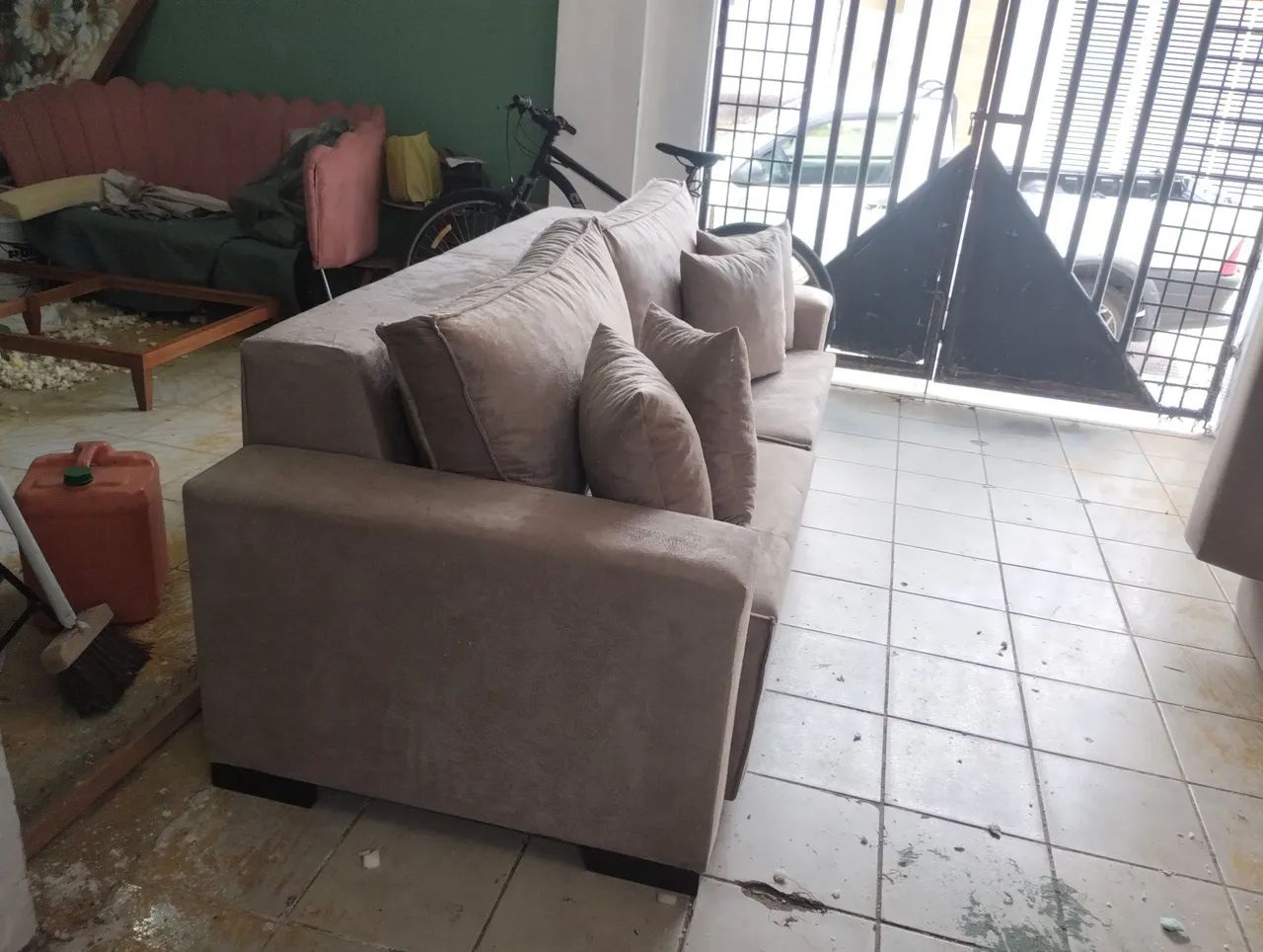 Sofá retrátil pronta entrega  - Foto 2