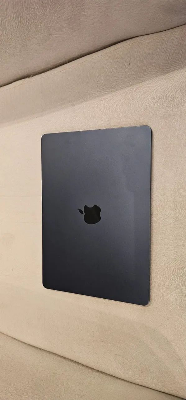 13-inch Macbook Air With Apple M2 CHIP - Notebooks - Setor