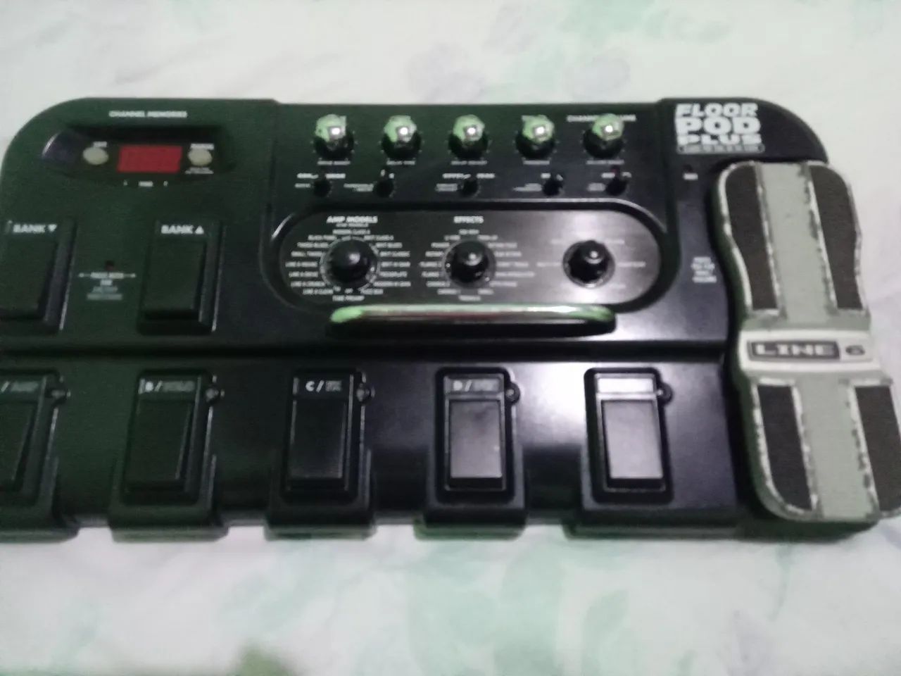 Pedaleira flood pod plus 6