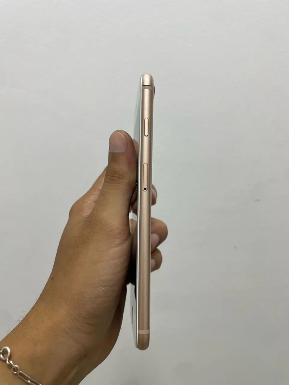 ? iPhone 8 Plus 256GB Rose Gold | Bateria 100% | R$ 499 - Foto 4