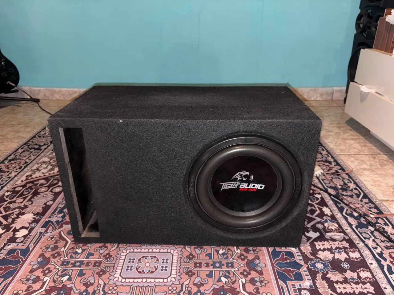 Caixa de grave com Tiger 600 rms 10 polegadas
