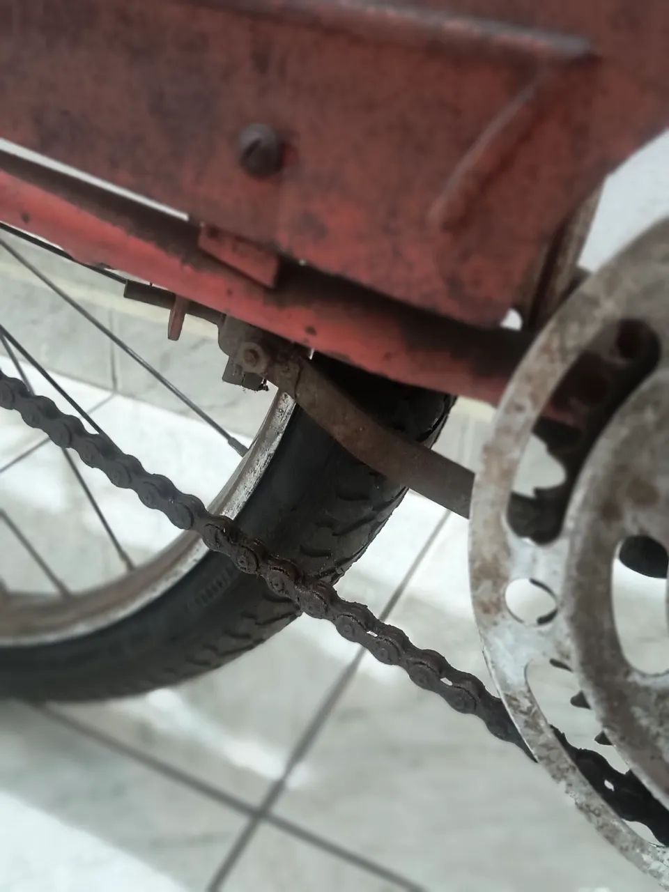 Bicicleta Antiga pronta para andar  - Foto 4