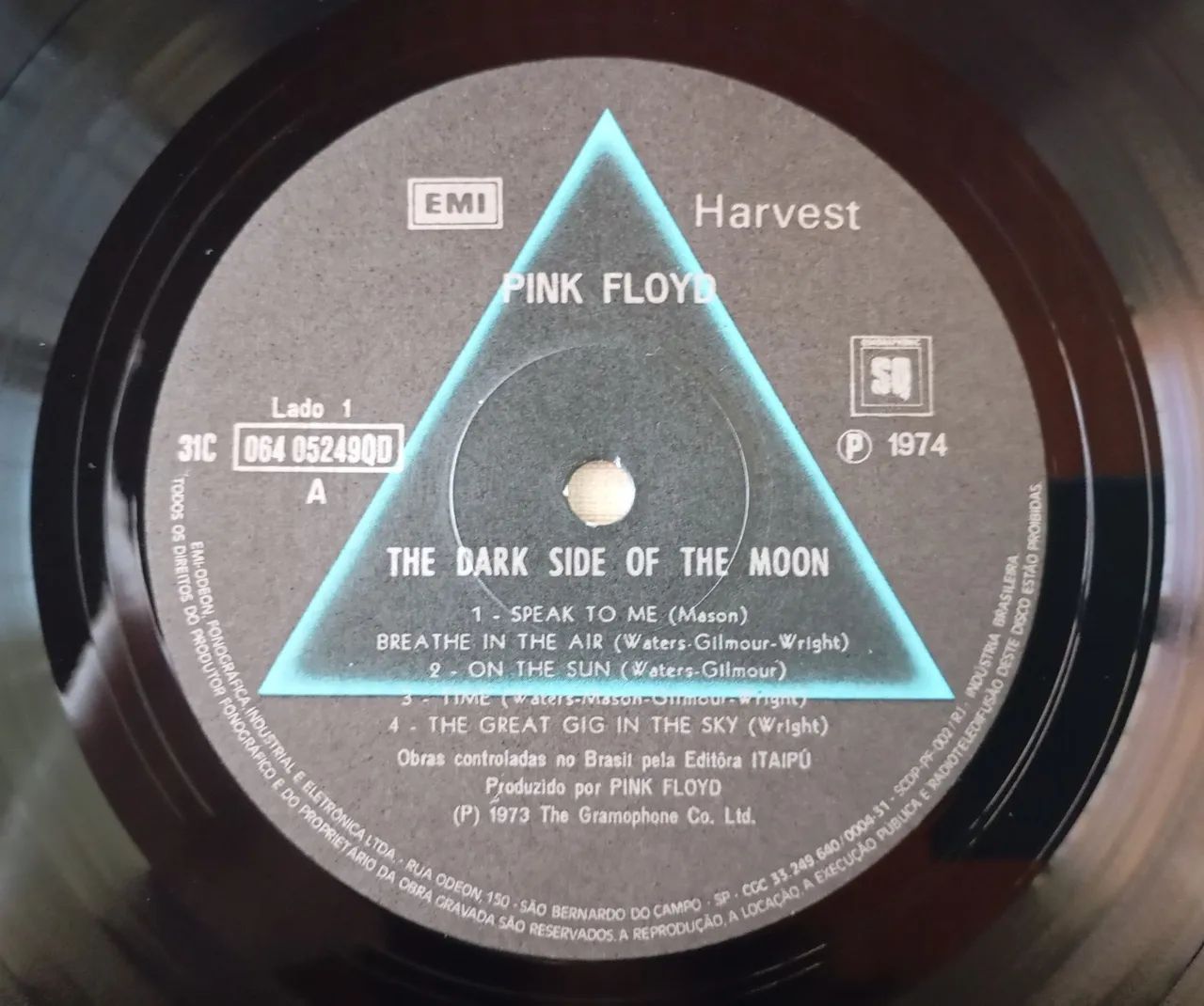 Pink Floyd: The Dark Side of de Moon - 1974 - IMPECÁVEL . - CDs