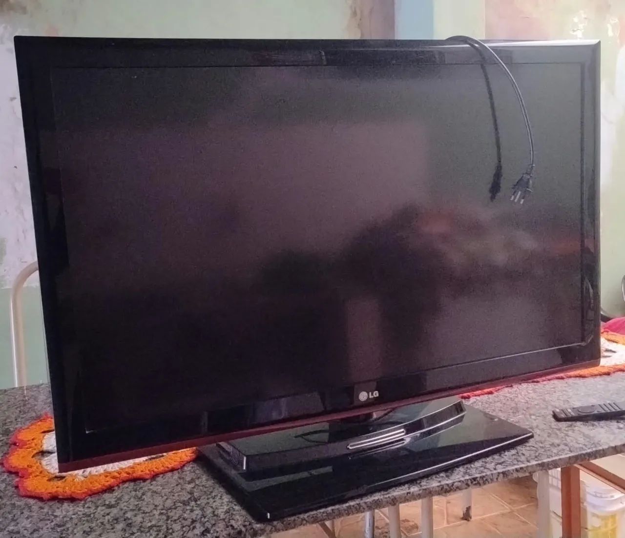 Tv lg 42 polegadas com controle  - Foto 2