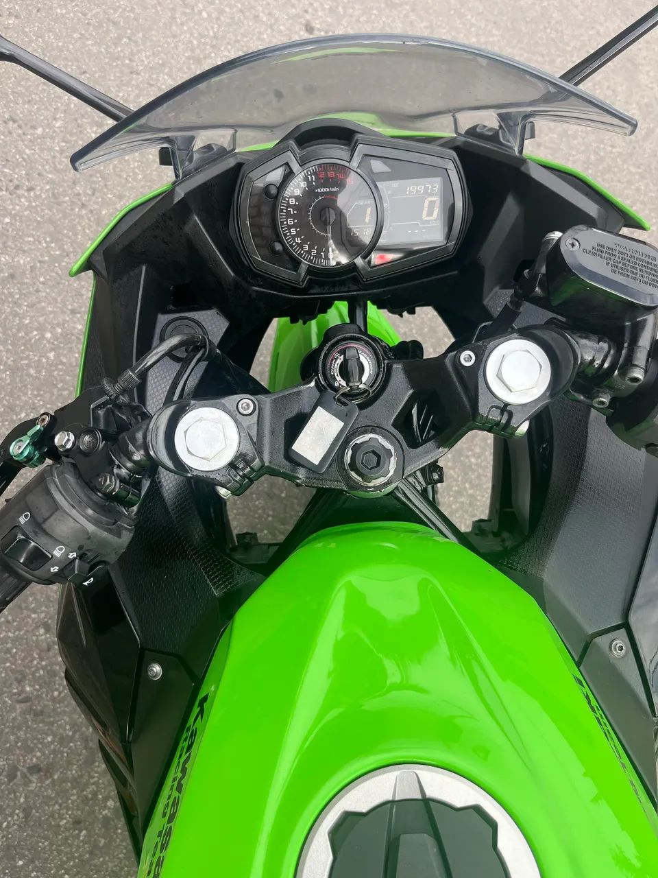 Vendo ninja 400 modelo KRT. - Foto 2