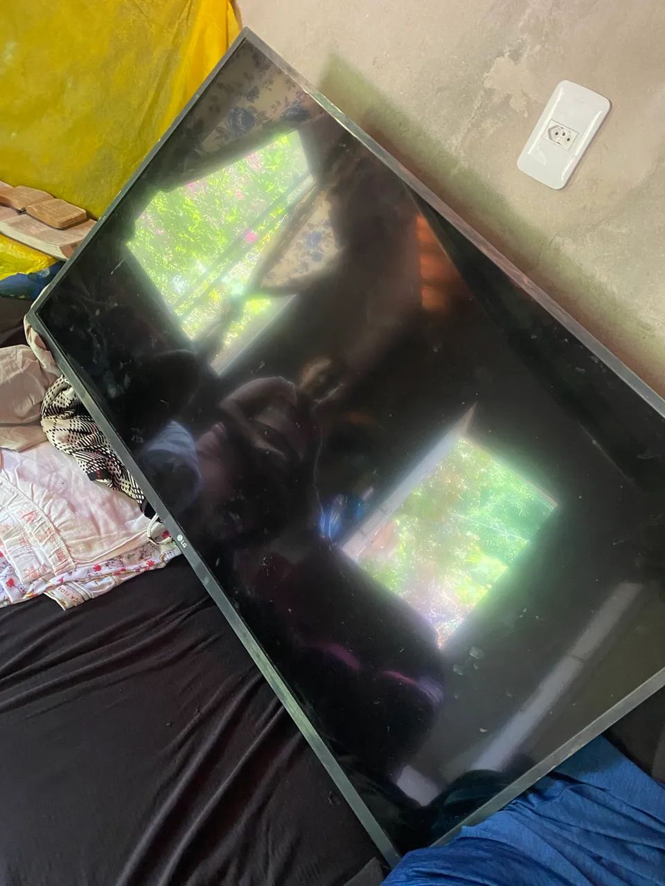 Vendo tv smart 43 polegadas nova!!  - Foto 3
