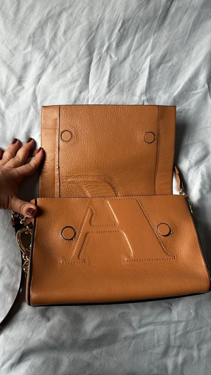 Bolsa Arezzo- Couro legítimo  - Foto 5