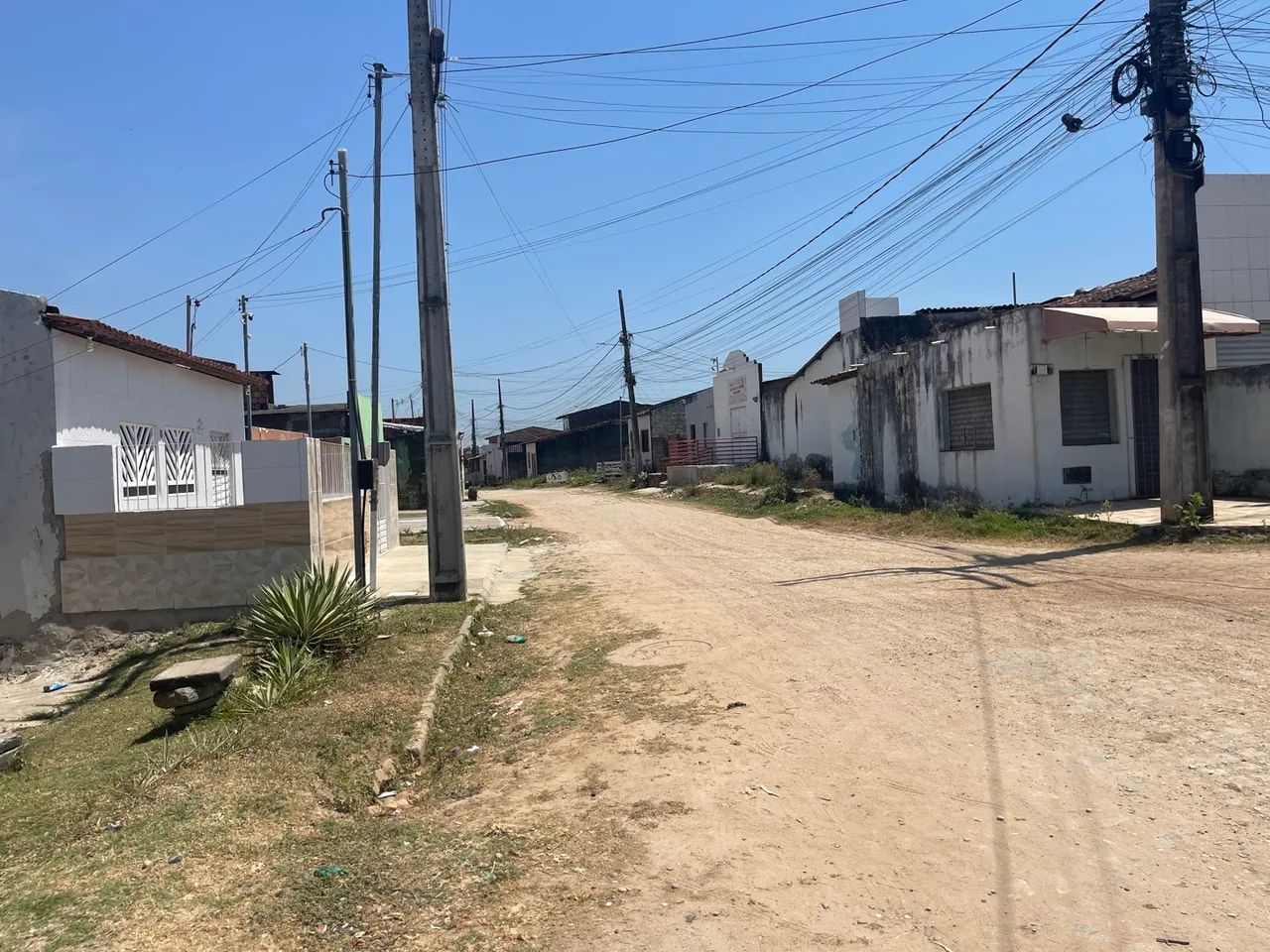 Vendo casa e salão em construção  - Foto 4