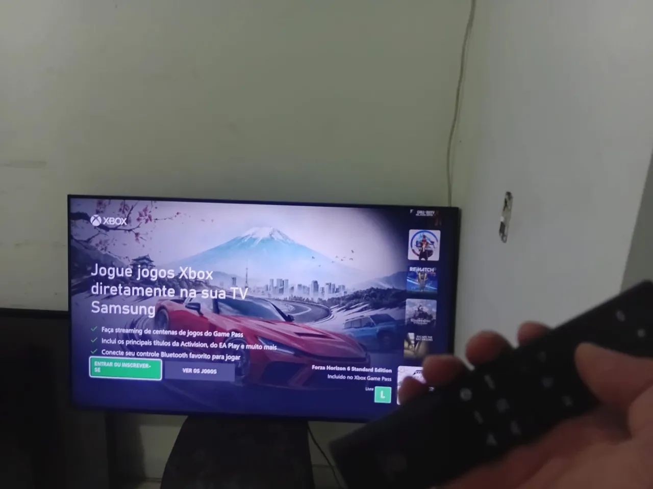 Tv sansung 53 polegadas 4 k pega mais 3 mil canais e todos aplicativos tem x Box  - Foto 5