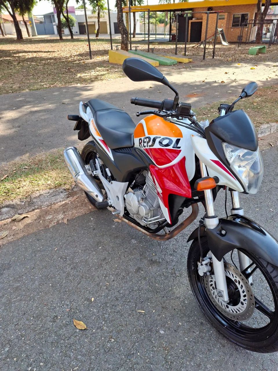 Cb300r repsol 2014  - Foto 3