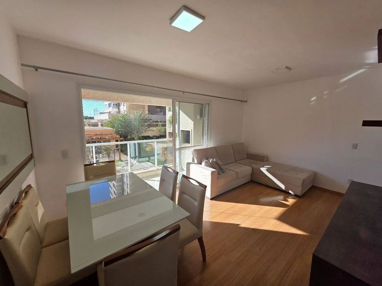 Apartamento à venda com 2 dormitórios, 70 m² e 1 vaga no Edifício Victoria Parque | Gleba  - Foto 3