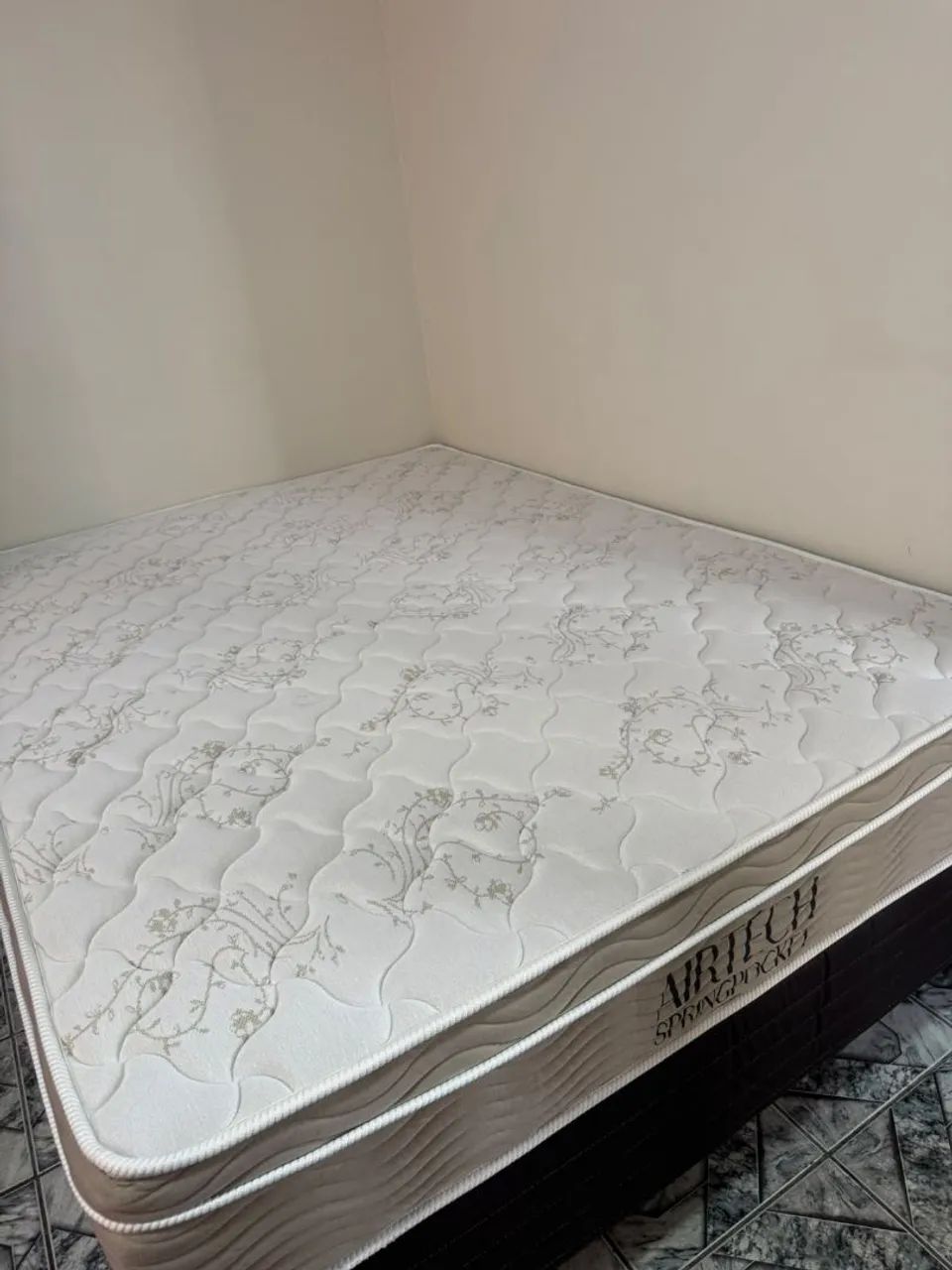 Cama Box de casal,seminova  - Foto 2