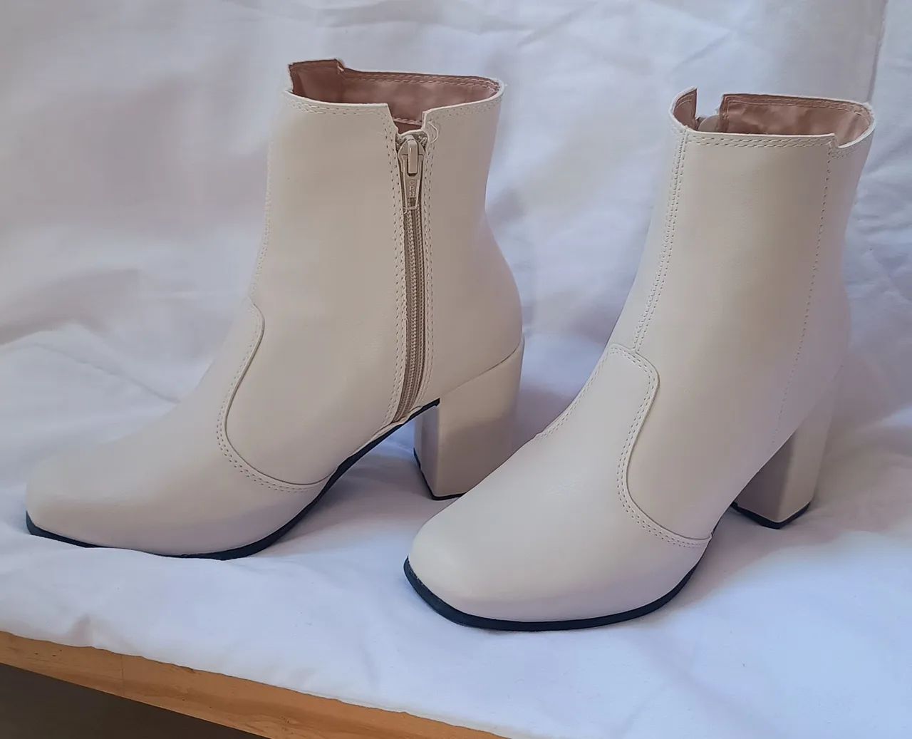 Bota Off White Luminuss - Foto 5