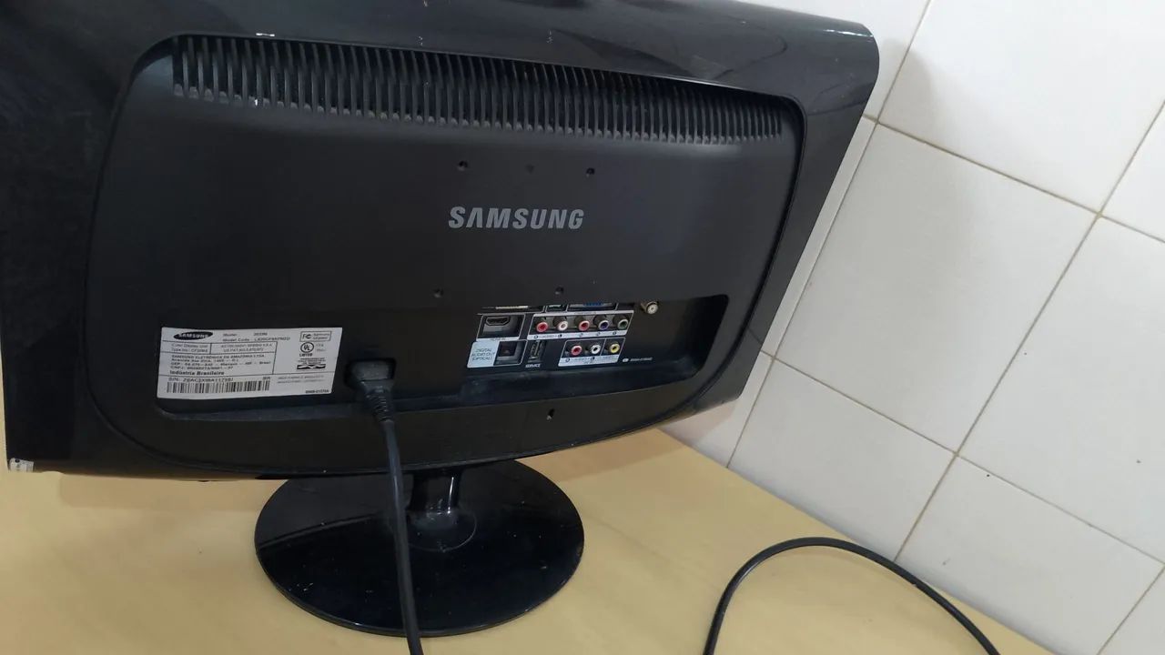 Tv / monitor de 23 polegadas Samsung  - Foto 3