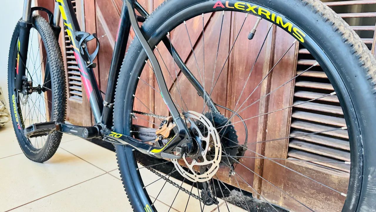 Bicleta OGGI 7.0 (seminova) - Foto 3