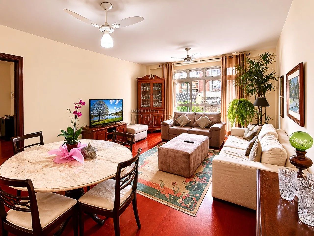 Apartamento para alugar no Centro em Londrina - Edifício Dom João VI