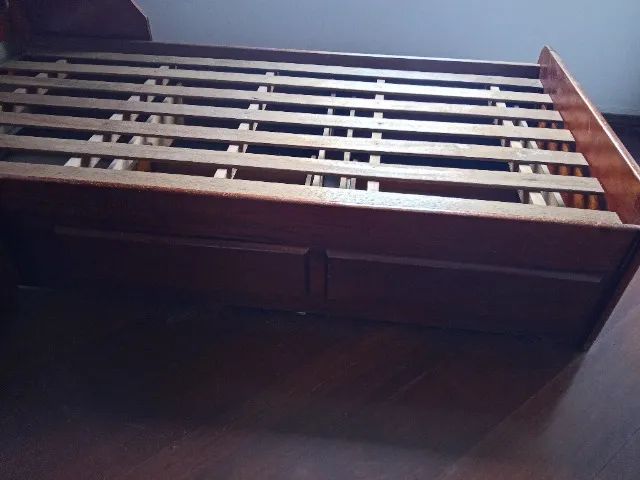 Cama de madeira solteiro  - Foto 2