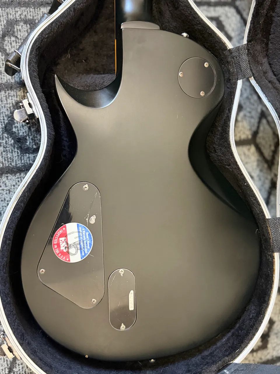 LTD EC1000vb EMG ATIVO - Foto 3