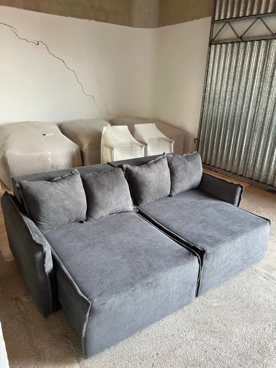 SOFÁ NOVO NUNCA USADO ! Retrátil 