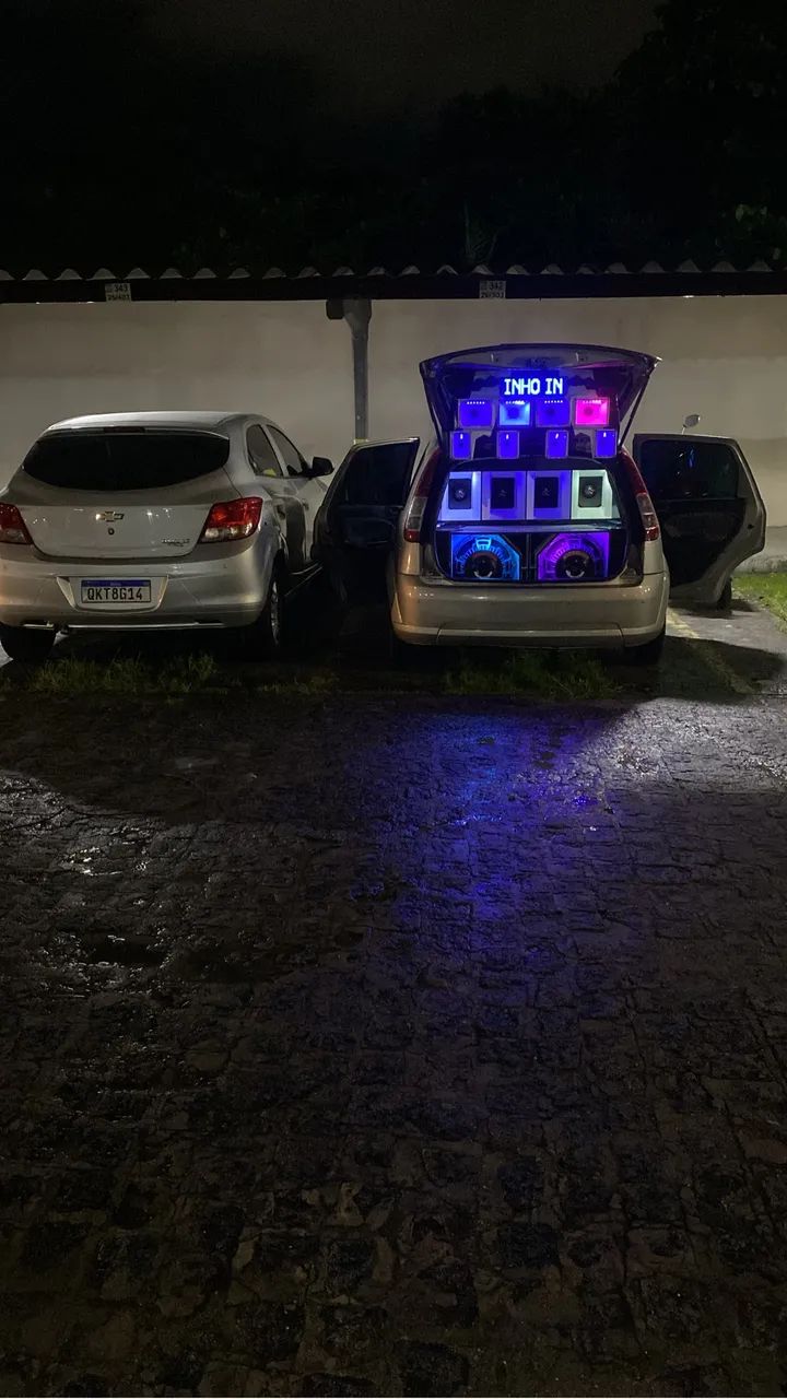 Vendo som automotivo 