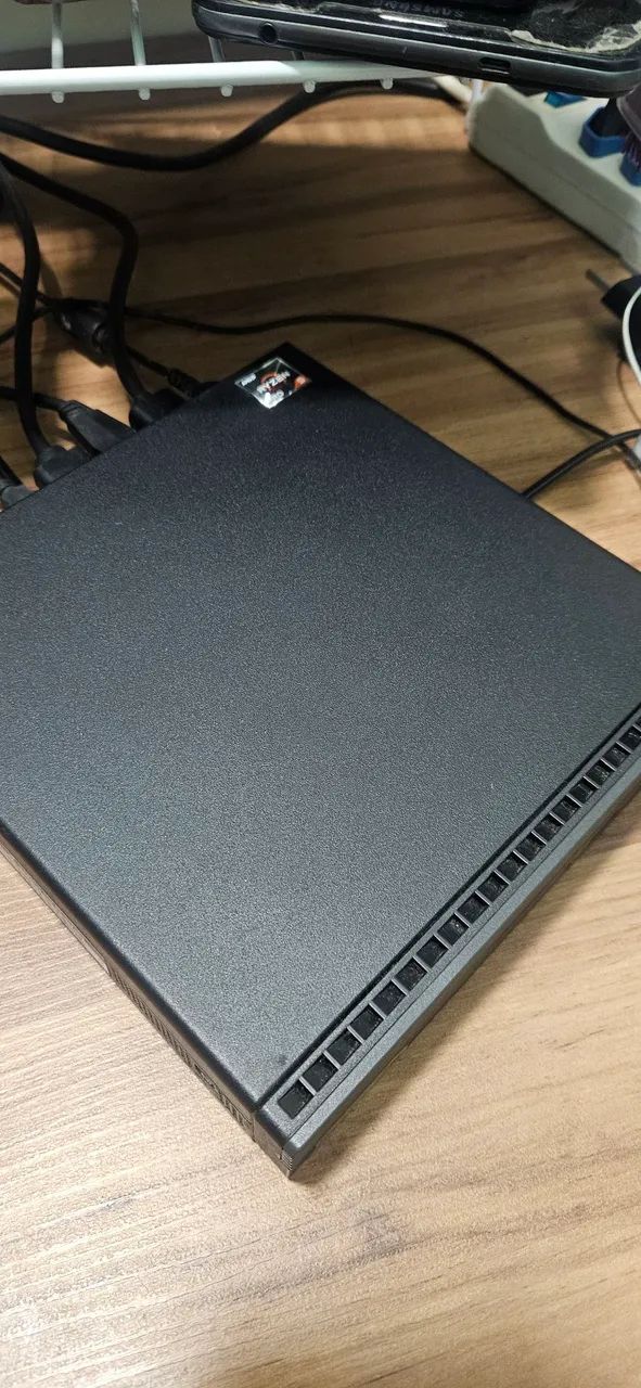 Mini PC Lenovo garantia ate NOV/2027 - Foto 3