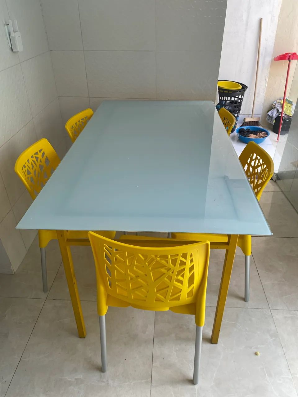 Linda mesa de vidro