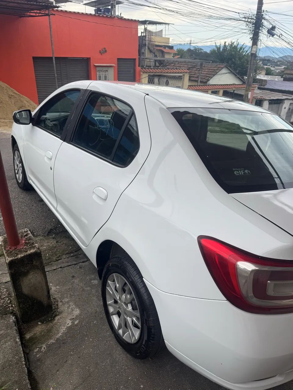 Renault Logan Expression Flex 1.0 12V 4P 2017 - Foto 3