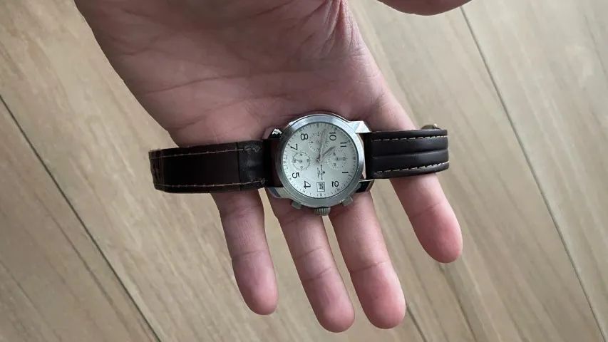 Relógio Baume Mercier BRANCO E MARROM NOVO SUPER CLONE