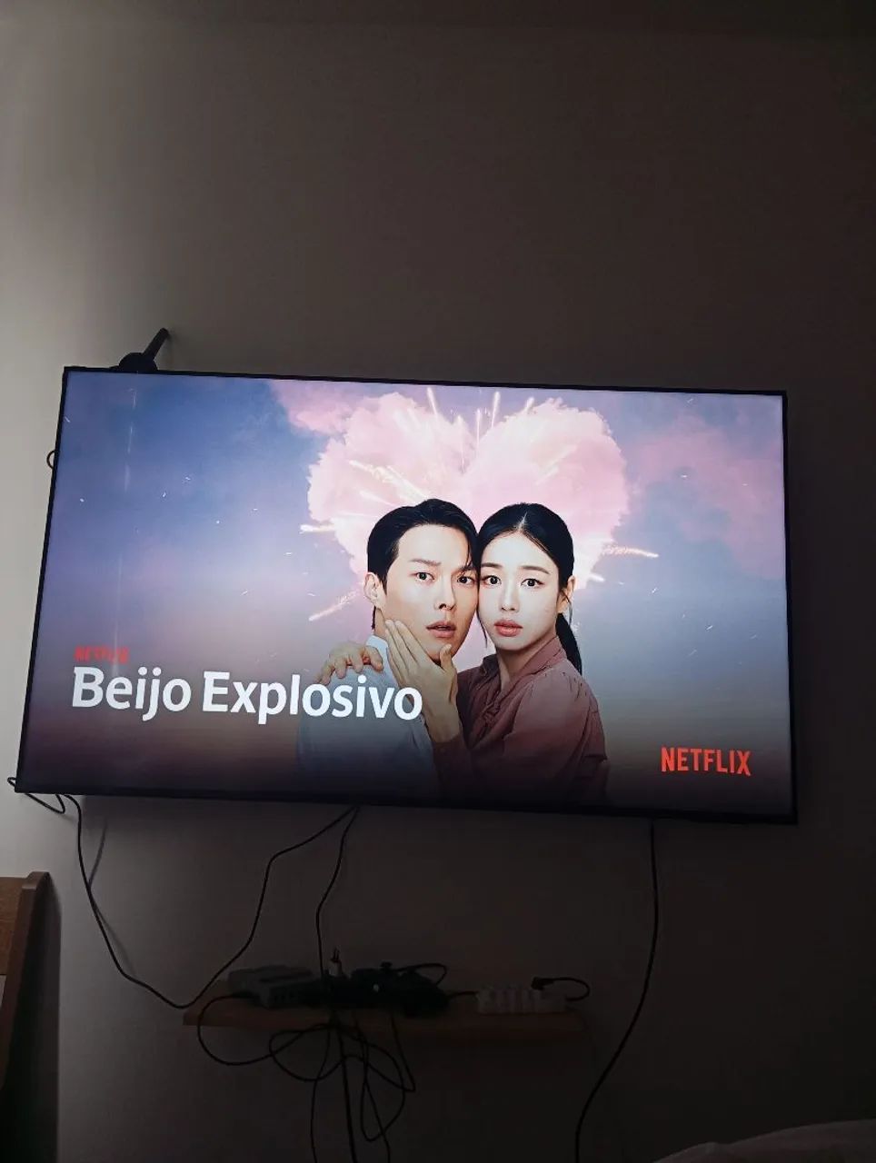 Vendo TV Samsung 58 polegadas 4K - Foto 2