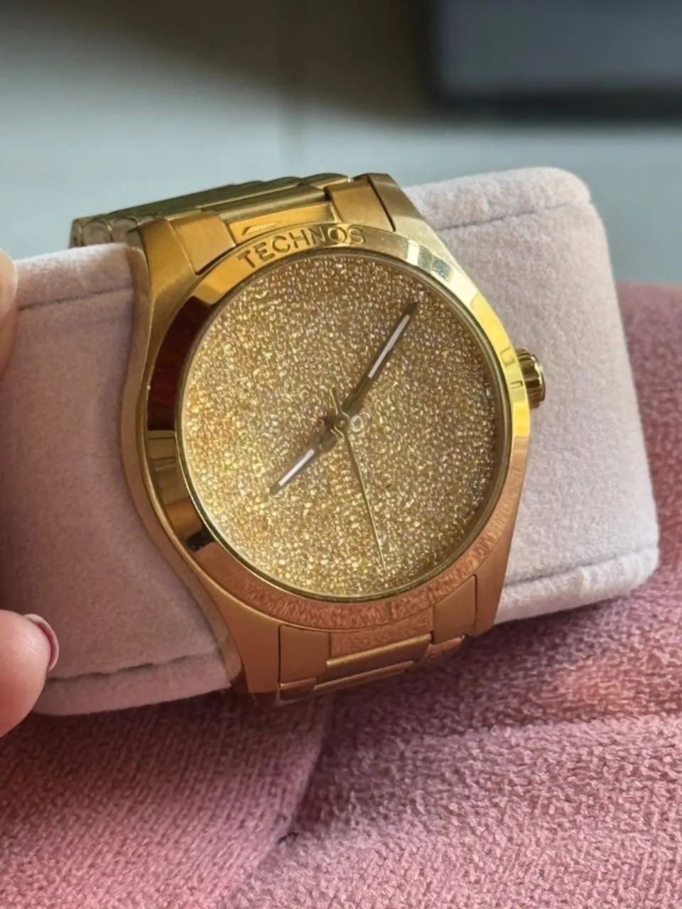 Relógio Technos dourado com mostrador de brilho - Foto 5