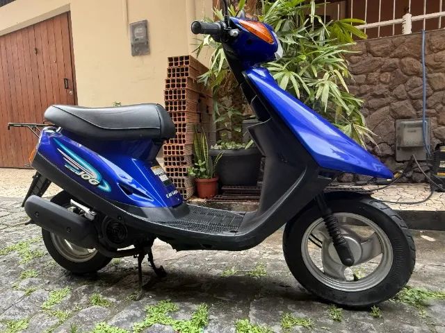 ヤマハ　jog 50cc Scooters no Brasil: Yamaha Jog 50, precursor e barulhento - Motonline