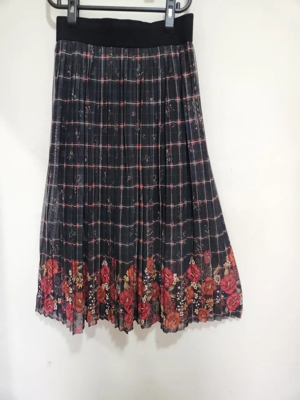 Saia Plissada Xadrez Floral Longa Renner - Foto 4