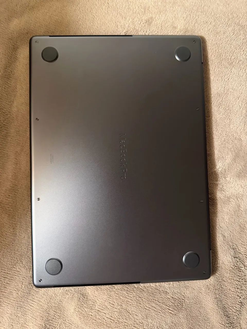 MacBook Pro M4 16gb 14 polegadas  512gb - Foto 2