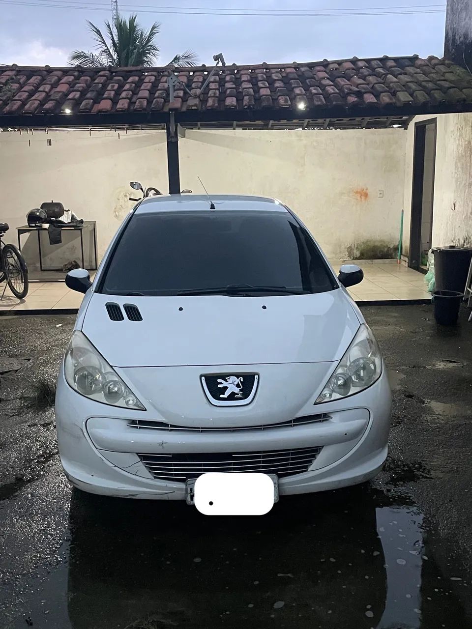Peugeot 207 2012