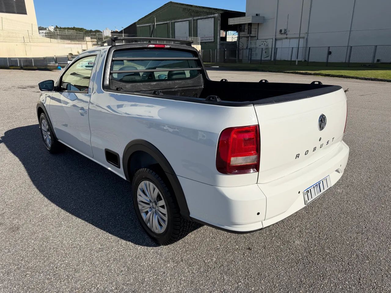 Volkswagen Saveiro Robust 1.6 Total Flex 8V 2023 - Foto 5