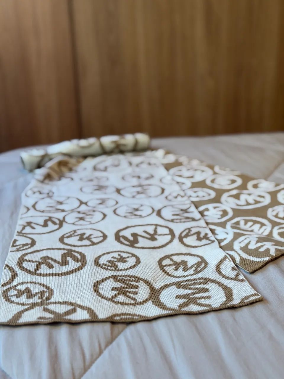 Cachecol Michael Kors Original Novo Com Etiqueta - Importado - Foto 4