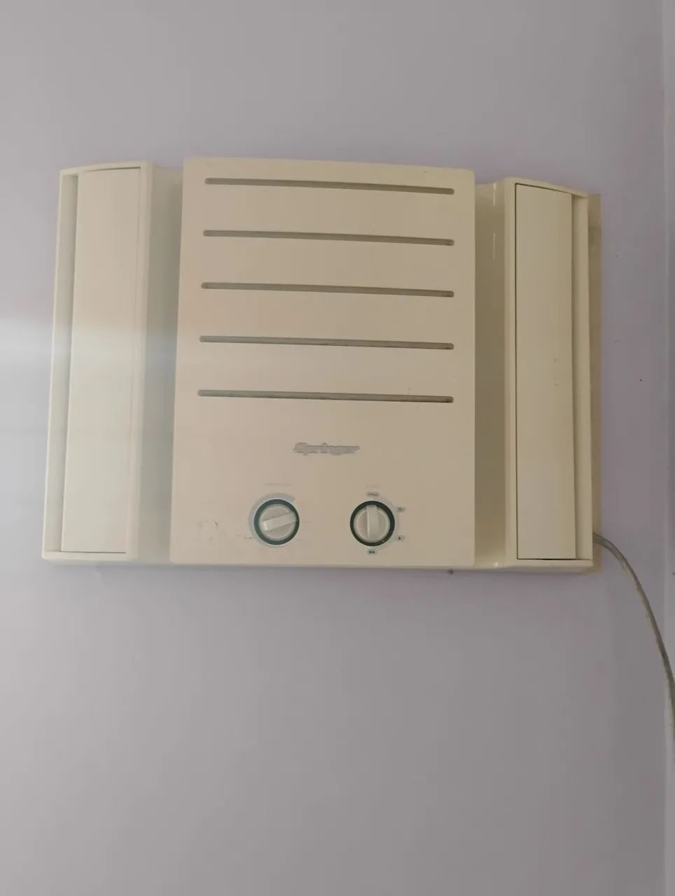 Ar condicionado 7500 Btus - Foto 2