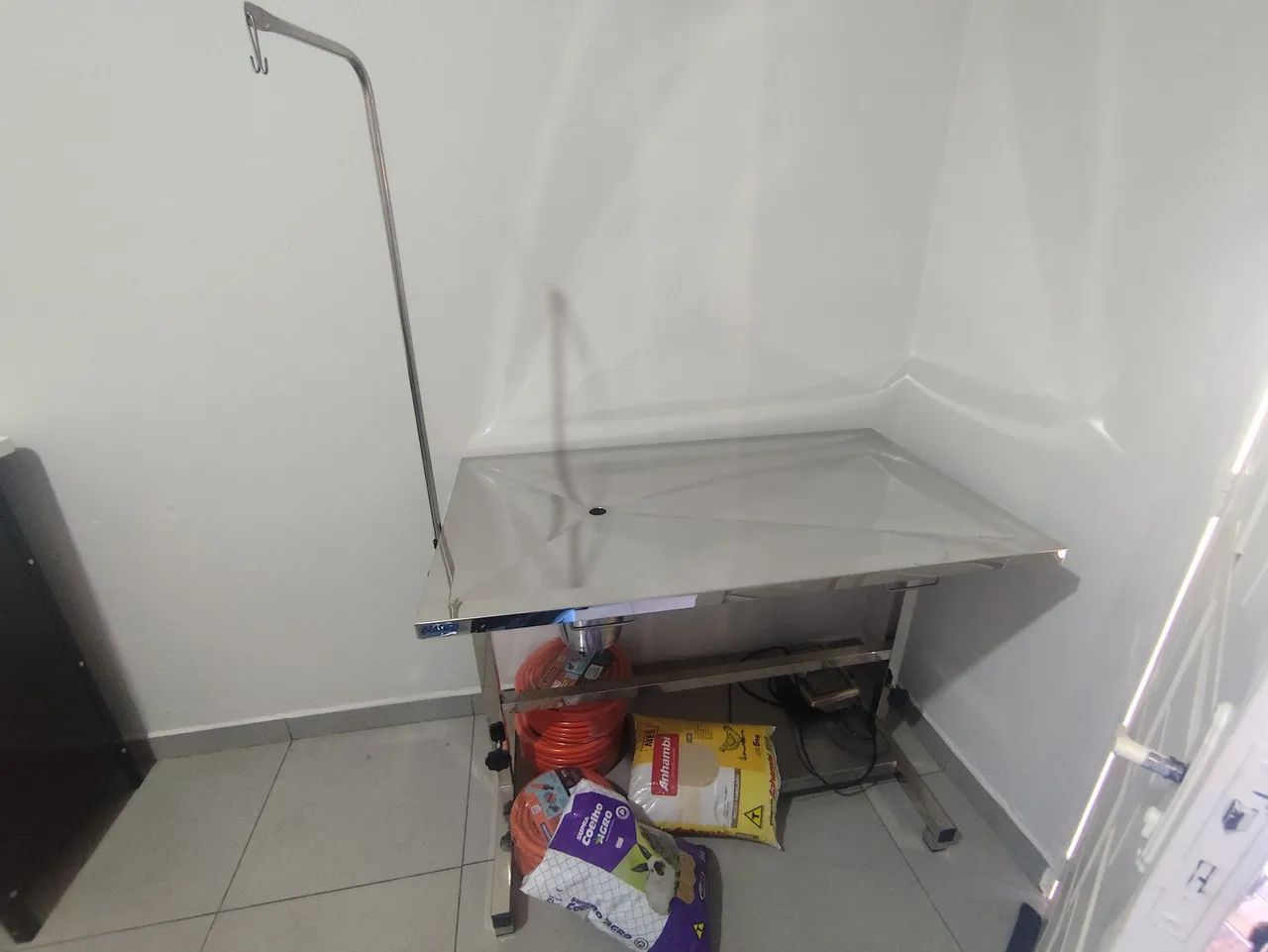 Vende se  mesa veterinaria da Brasmed - Foto 3