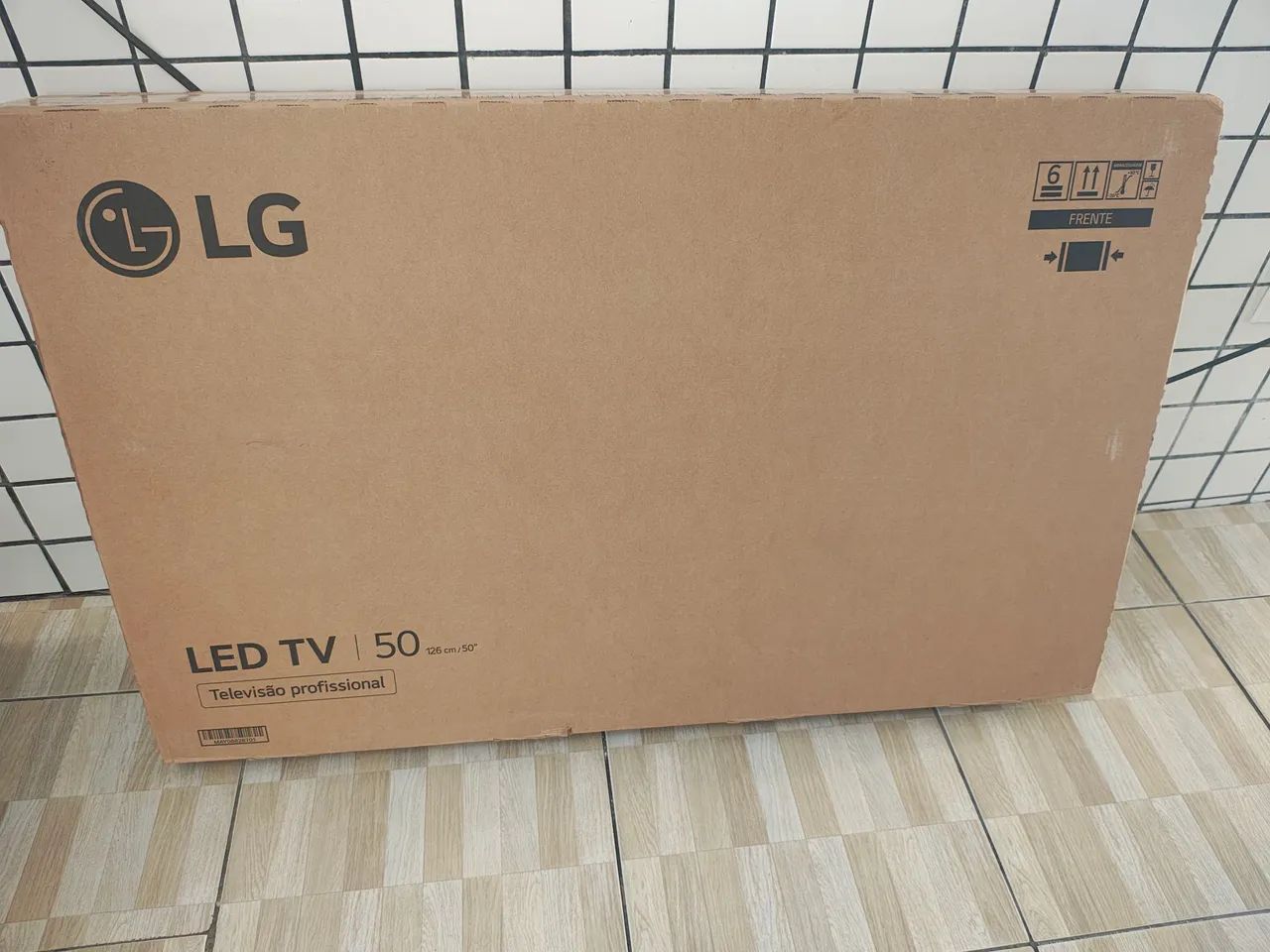 Tv 50 LG lacrada 