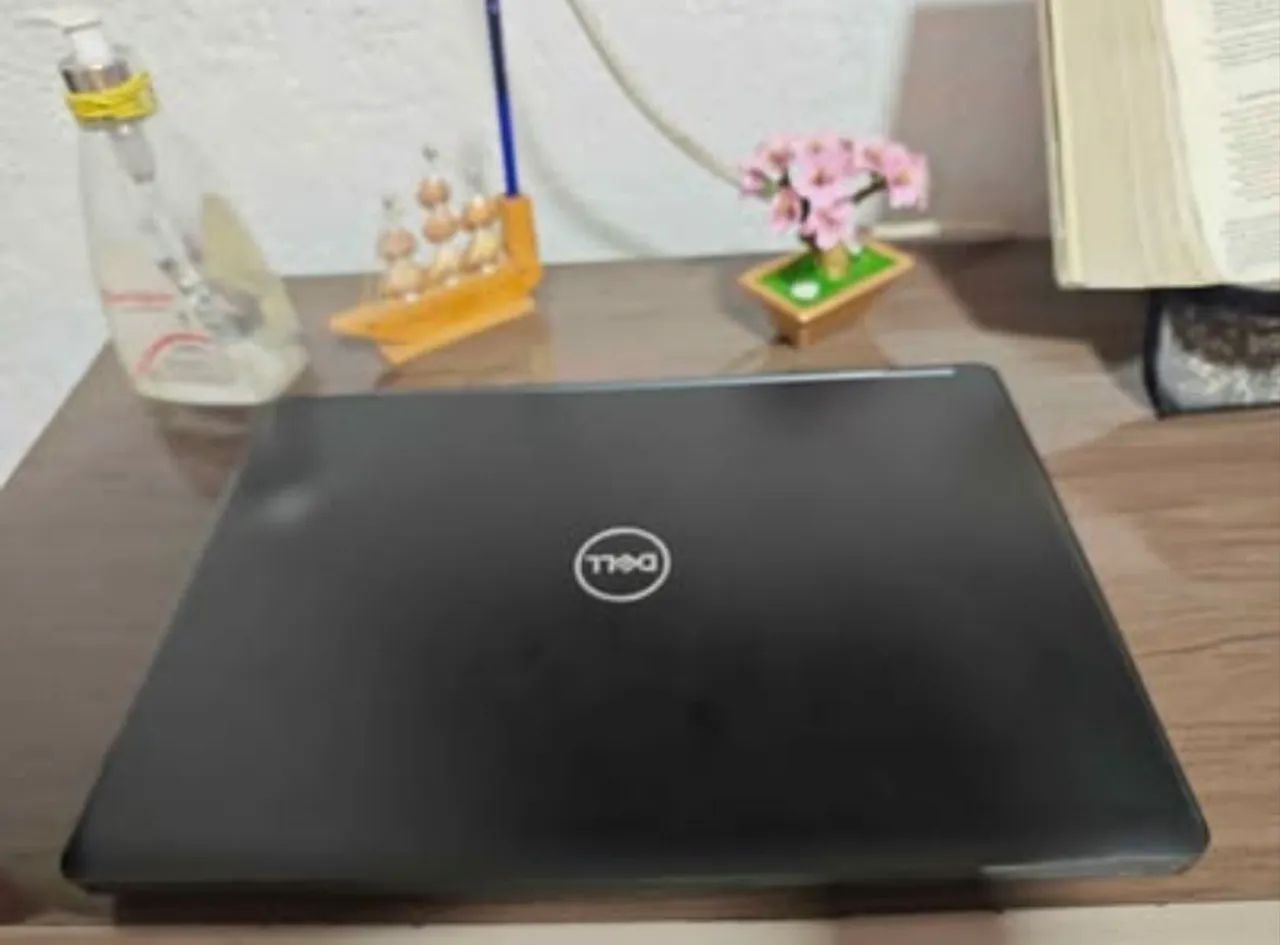 Notebook Dell 5490 i5 8th 8Ram 256Nvme