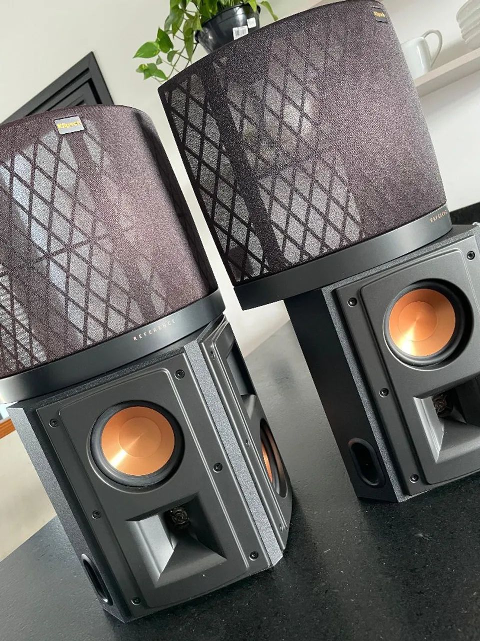 Caixa klipsch surround dipolar RS 42II  - Foto 4