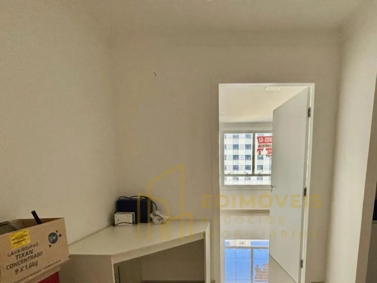 Oportunidade no Jardim Limoeiro: Sala comercial com banheiro e copa - Foto 2