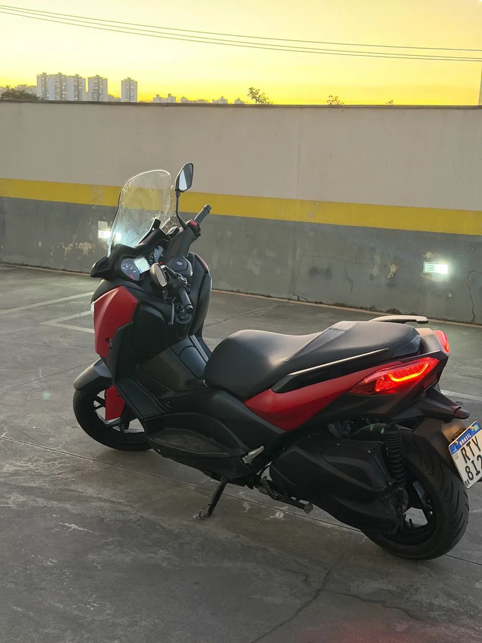 Yamaha XMAX 250ABS DARTHvander  - Foto 5