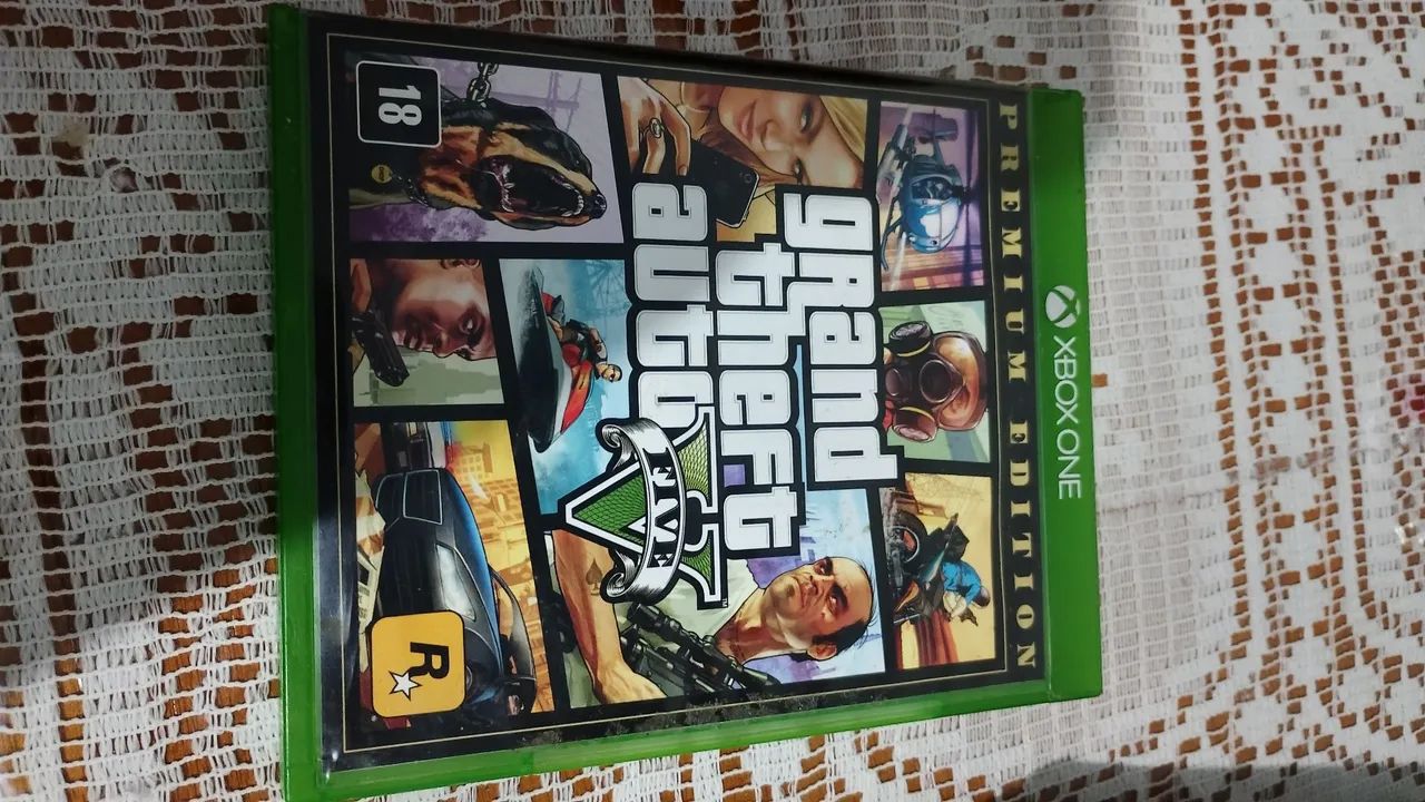 Jogo Xbox one GTA V - Foto 2